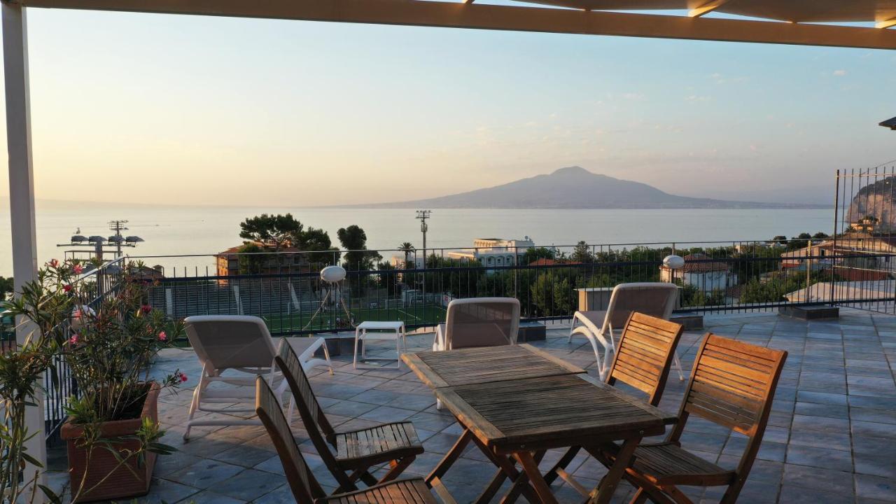 Ferienwohnung Sea&Skyview Sorrent Exterior foto